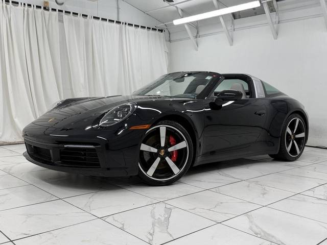 2022 Porsche 911 4S AWD photo