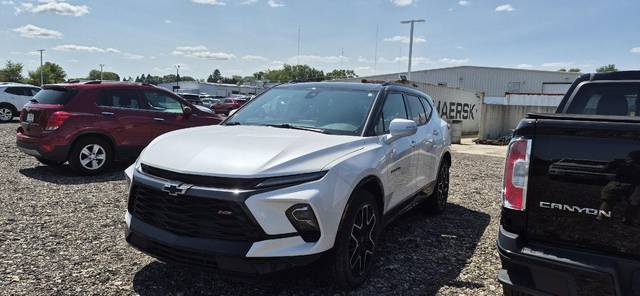 2023 Chevrolet Blazer RS AWD photo