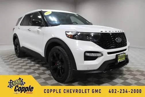 2022 Ford Explorer ST 4WD photo