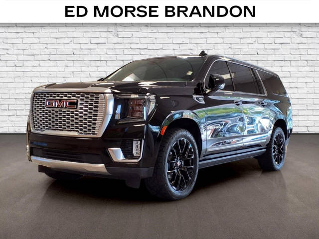 2023 GMC Yukon XL Denali 4WD photo