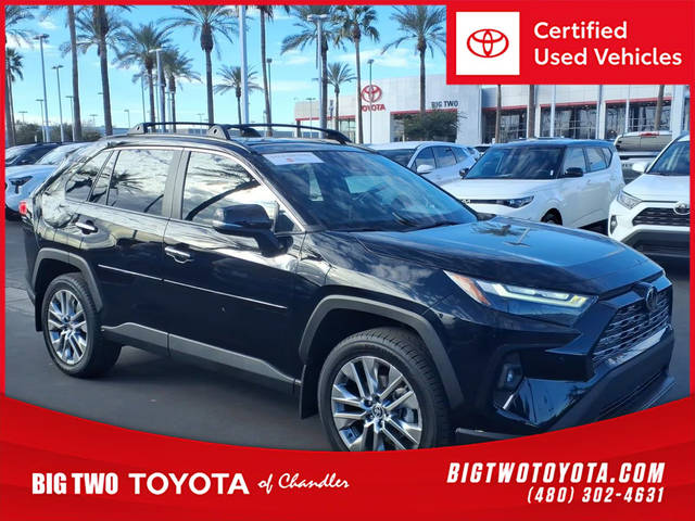 2022 Toyota RAV4 Limited AWD photo