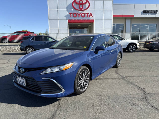 2023 Toyota Camry Hybrid XLE FWD photo