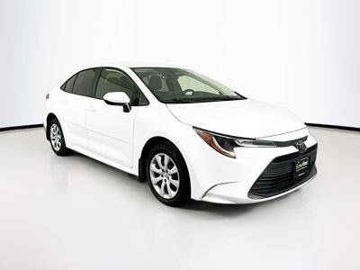 2023 Toyota Corolla LE FWD photo