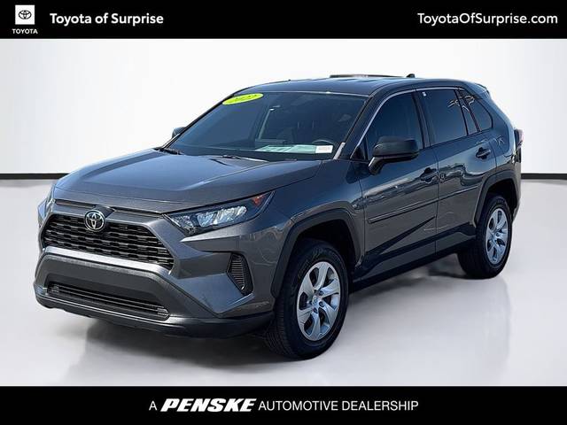 2022 Toyota RAV4 LE FWD photo