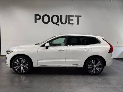 2023 Volvo XC60 Ultimate Bright Theme AWD photo