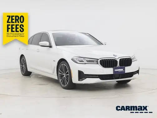 2023 BMW 5 Series 530e RWD photo