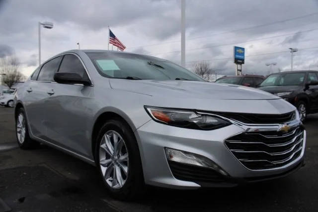 2020 Chevrolet Malibu LT FWD photo