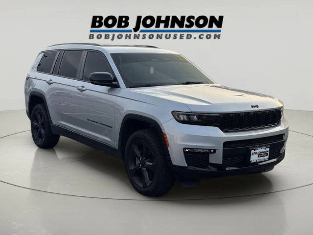 2023 Jeep Grand Cherokee L Limited 4WD photo