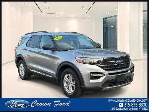 2022 Ford Explorer XLT 4WD photo