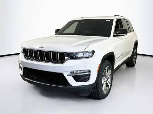 2023 Jeep Grand Cherokee Limited RWD photo
