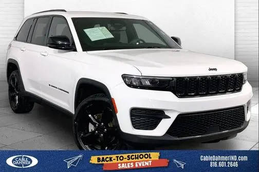 2023 Jeep Grand Cherokee Altitude 4WD photo