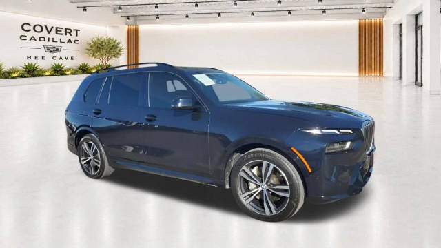 2023 BMW X7 xDrive40i AWD photo