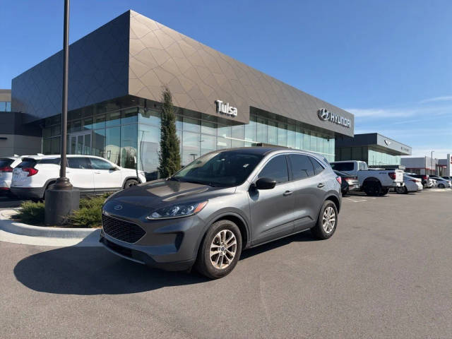 2022 Ford Escape SE FWD photo