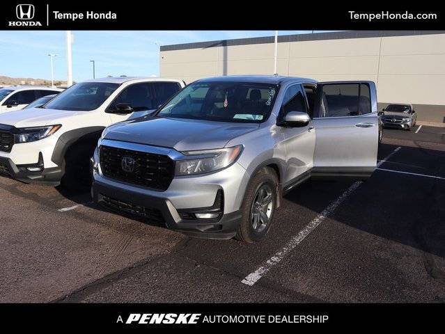 2023 Honda Ridgeline RTL-E AWD photo
