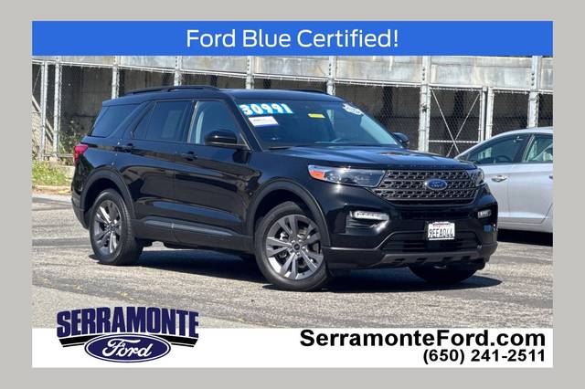 2022 Ford Explorer XLT 4WD photo