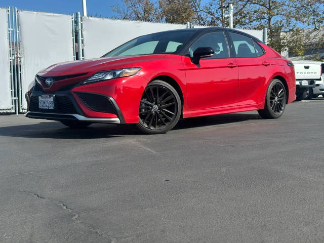 2023 Toyota Camry Hybrid XSE FWD photo