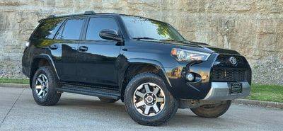 2018 Toyota 4Runner TRD Off Road 4WD photo