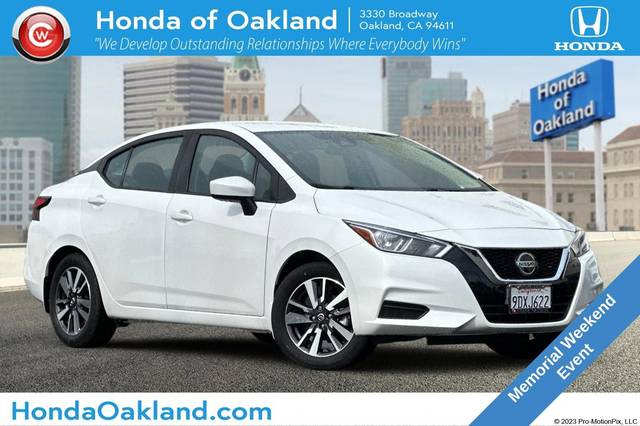 2022 Nissan Versa SV FWD photo