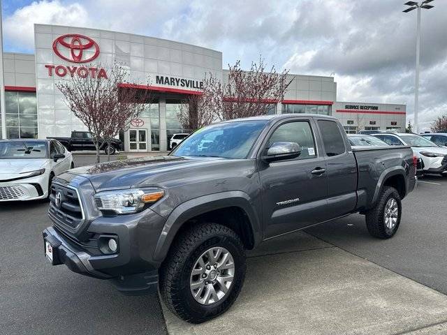 2016 Toyota Tacoma SR5 4WD photo