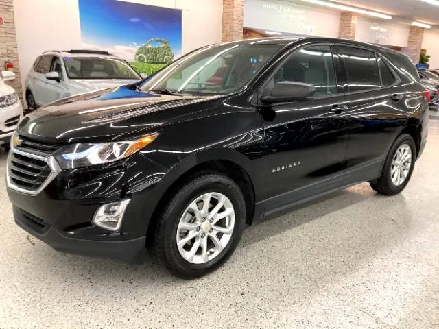 2019 Chevrolet Equinox LS AWD photo