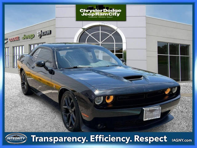 2019 Dodge Challenger R/T RWD photo