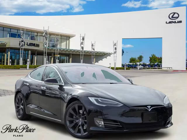 2020 Tesla Model S Long Range AWD photo