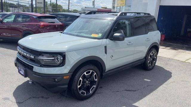 2022 Ford Bronco Sport Outer Banks 4WD photo
