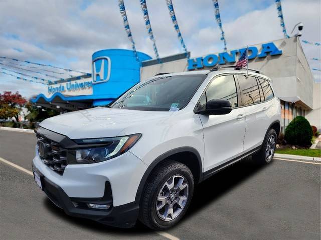 2022 Honda Passport TrailSport AWD photo