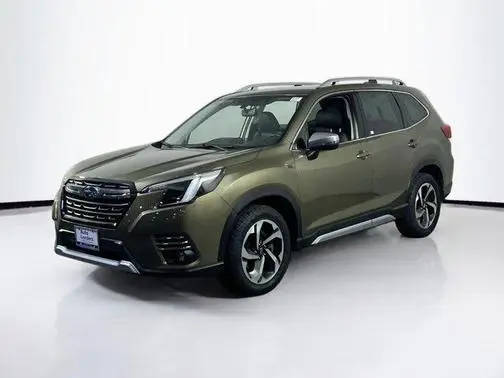 2022 Subaru Forester Touring AWD photo
