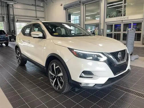 2022 Nissan Rogue Sport SL AWD photo