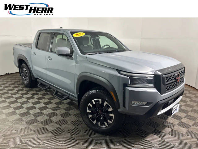 2023 Nissan Frontier PRO-4X 4WD photo