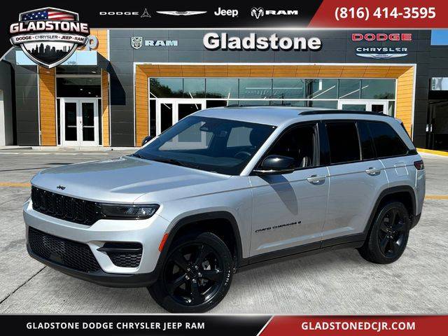 2023 Jeep Grand Cherokee Altitude 4WD photo