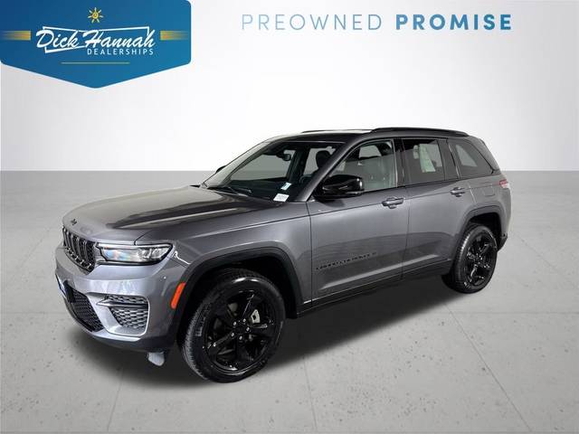 2023 Jeep Grand Cherokee Altitude 4WD photo