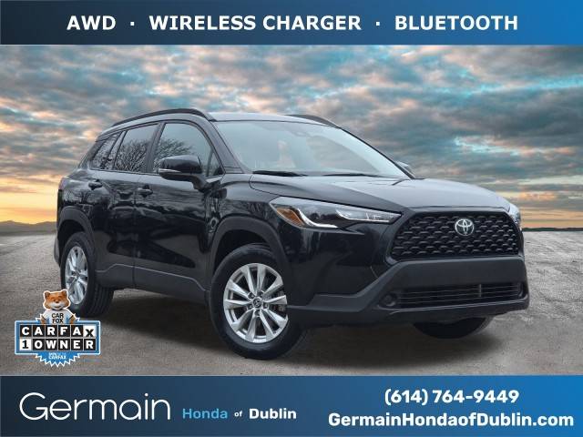 2022 Toyota Corolla Cross LE AWD photo