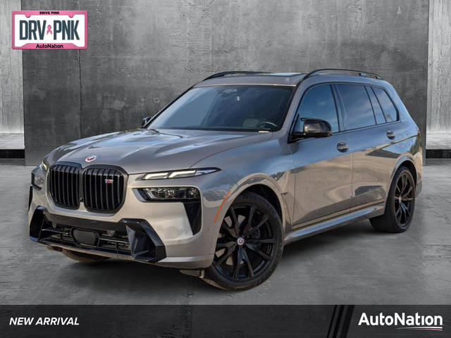 2023 BMW X7 M60i AWD photo