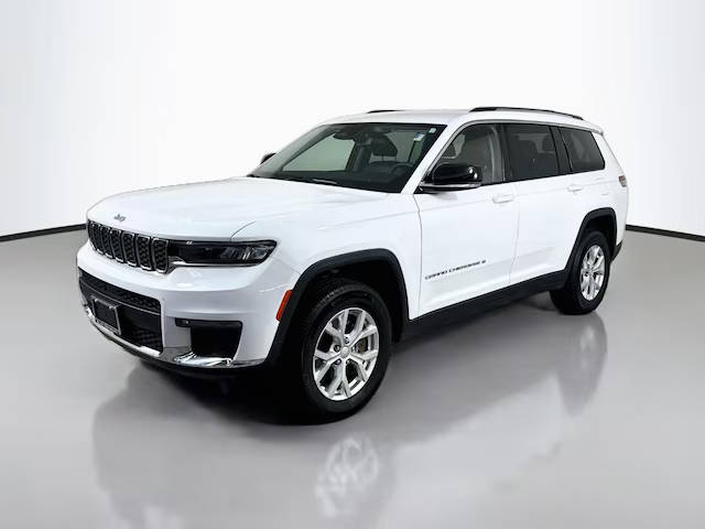 2023 Jeep Grand Cherokee L Limited 4WD photo