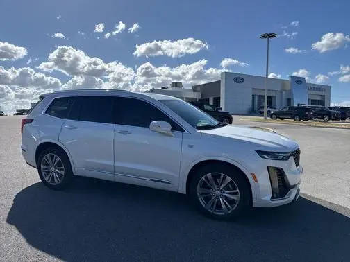 2023 Cadillac XT6 FWD Premium Luxury FWD photo
