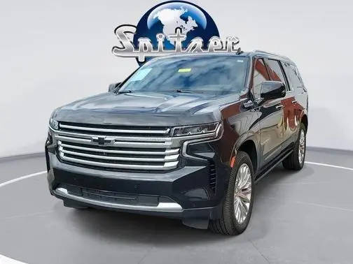 2023 Chevrolet Suburban High Country 4WD photo