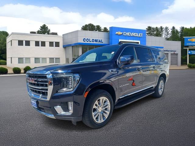 2023 GMC Yukon XL SLT 4WD photo