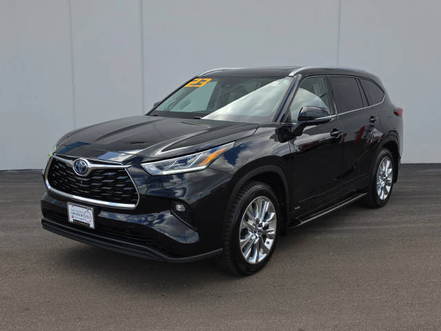 2023 Toyota Highlander Hybrid Limited AWD photo