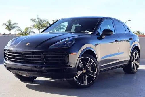 2023 Porsche Cayenne Coupe Platinum Edition AWD photo