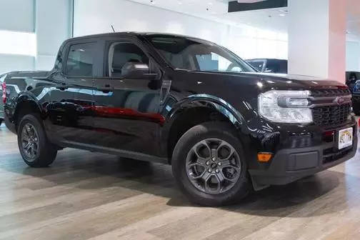 2022 Ford Maverick XLT FWD photo