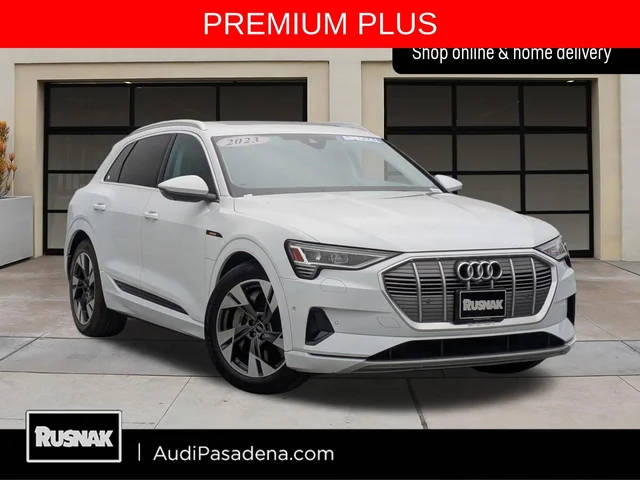 2023 Audi e-tron Premium Plus AWD photo