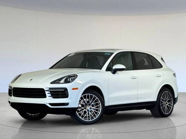 2023 Porsche Cayenne Platinum Edition AWD photo