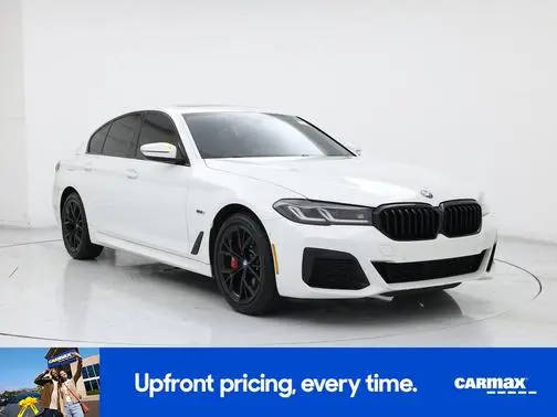 2023 BMW 5 Series 530e RWD photo