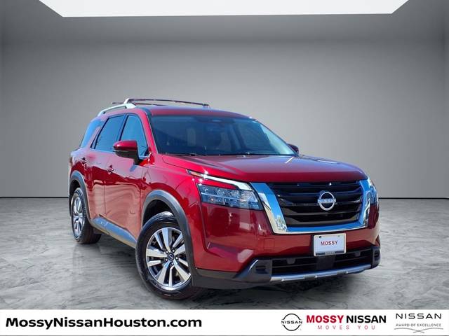 2023 Nissan Pathfinder SL FWD photo