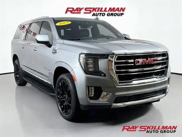 2023 GMC Yukon XL SLT 4WD photo