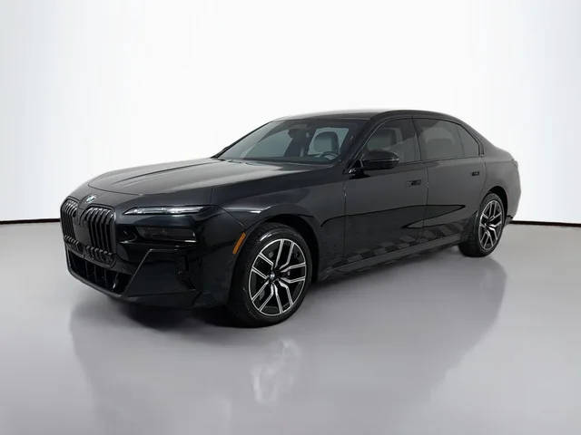 2023 BMW 7 Series 760i xDrive AWD photo