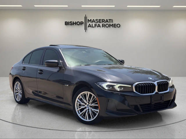 2023 BMW 3 Series 330e xDrive AWD photo