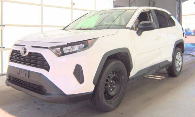 2022 Toyota RAV4 LE AWD photo